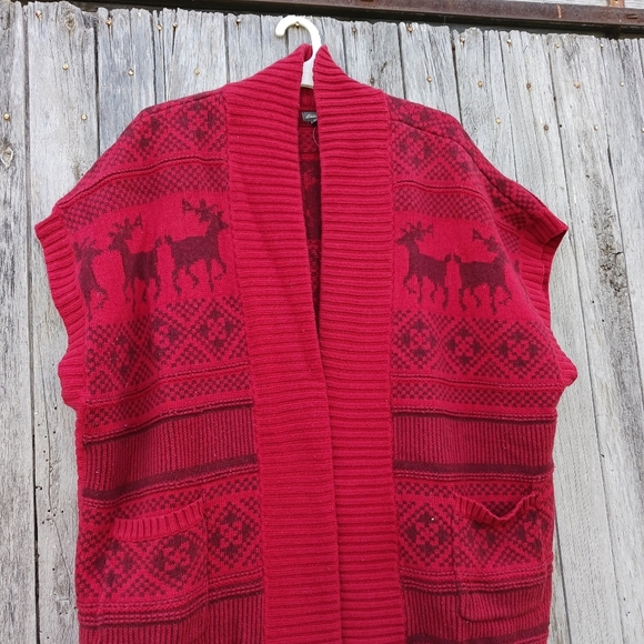 Womens Eddie Bauer Reindeer Fair Isle Cardigan Chunky Knit Sleeveless Sz M/L Red - Picture 4 of 5